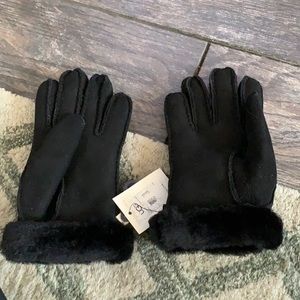 UGG Black Shearling Gloves NWT